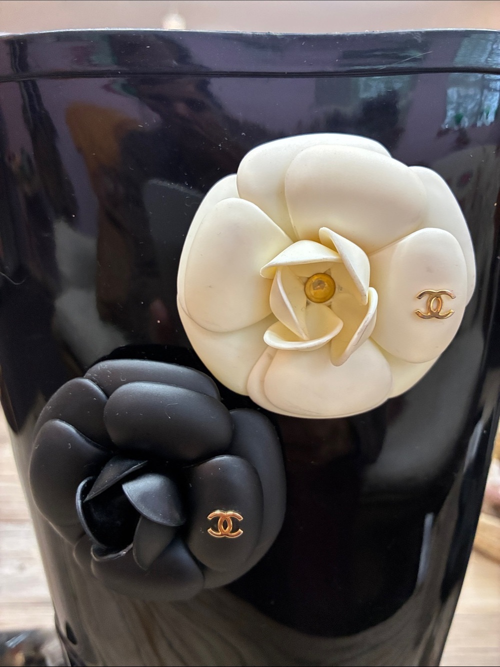 Chanel Black Rubber Camelia Rain Boots Glossy Size 39 - Picture 3 of 9